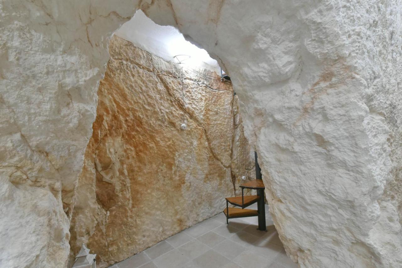 Grotta Antigone - 3Min Dal Centro Storico Lägenhet Ostuni Exteriör bild